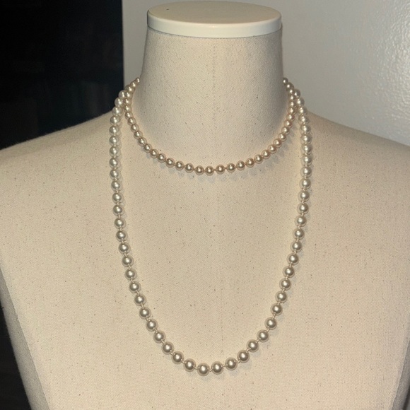 Elegant Pearl Necklace Set - Picture 1 of 1